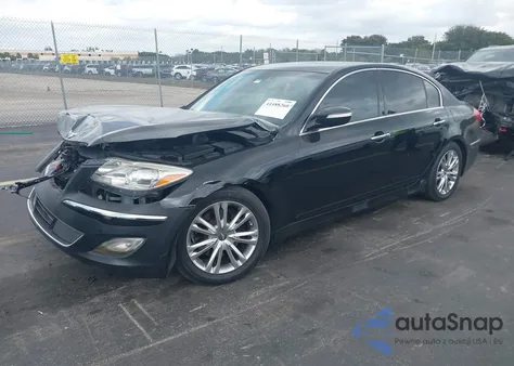 2013 Hyundai Genesis 3.8 z USA, uszkodzony, nr VIN KMHGC4DD0DU241495